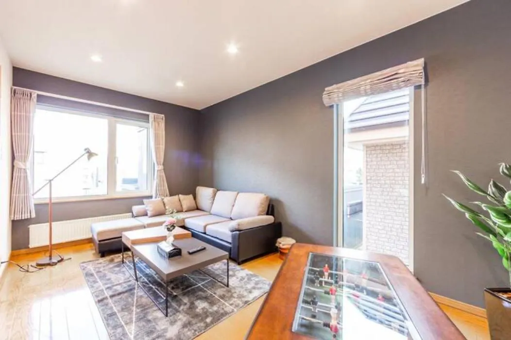Villa The Worldwide House Sapporo Ferienhaus