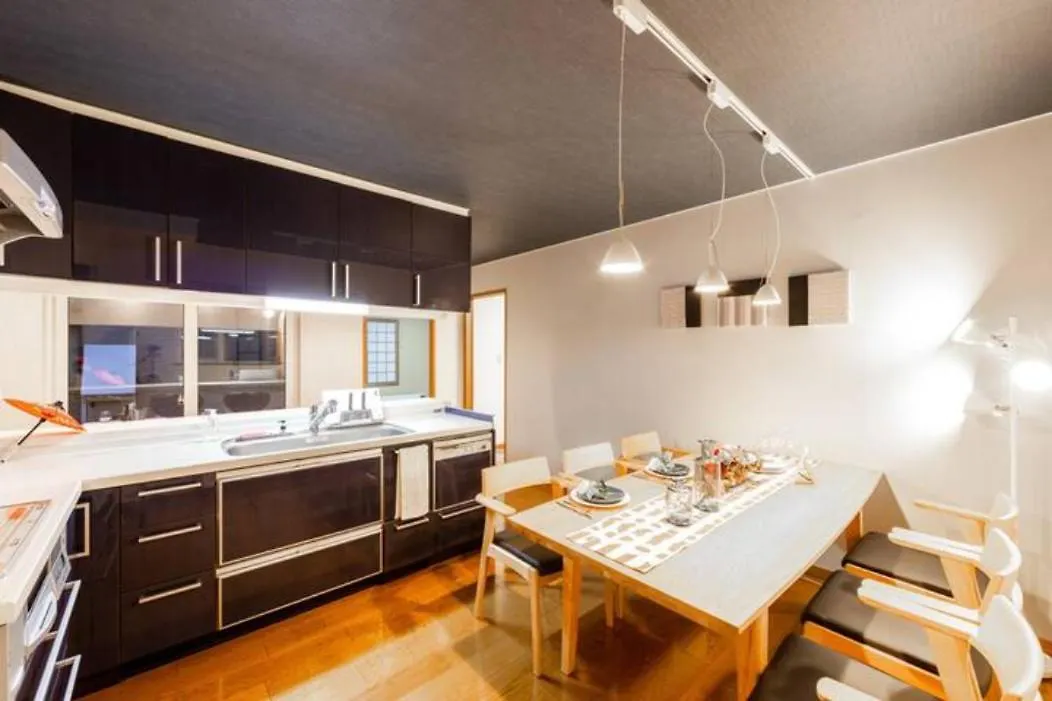 Villa The Worldwide House Sapporo Ferienhaus